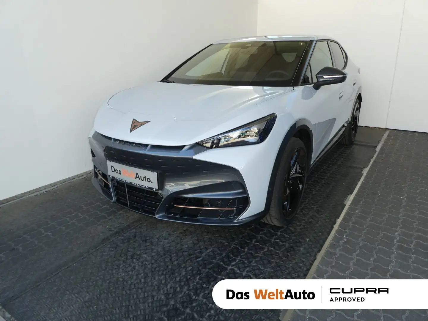 CUPRA Tavascan VZ Adrenaline 4Drive250kW/340PS Silber - 1