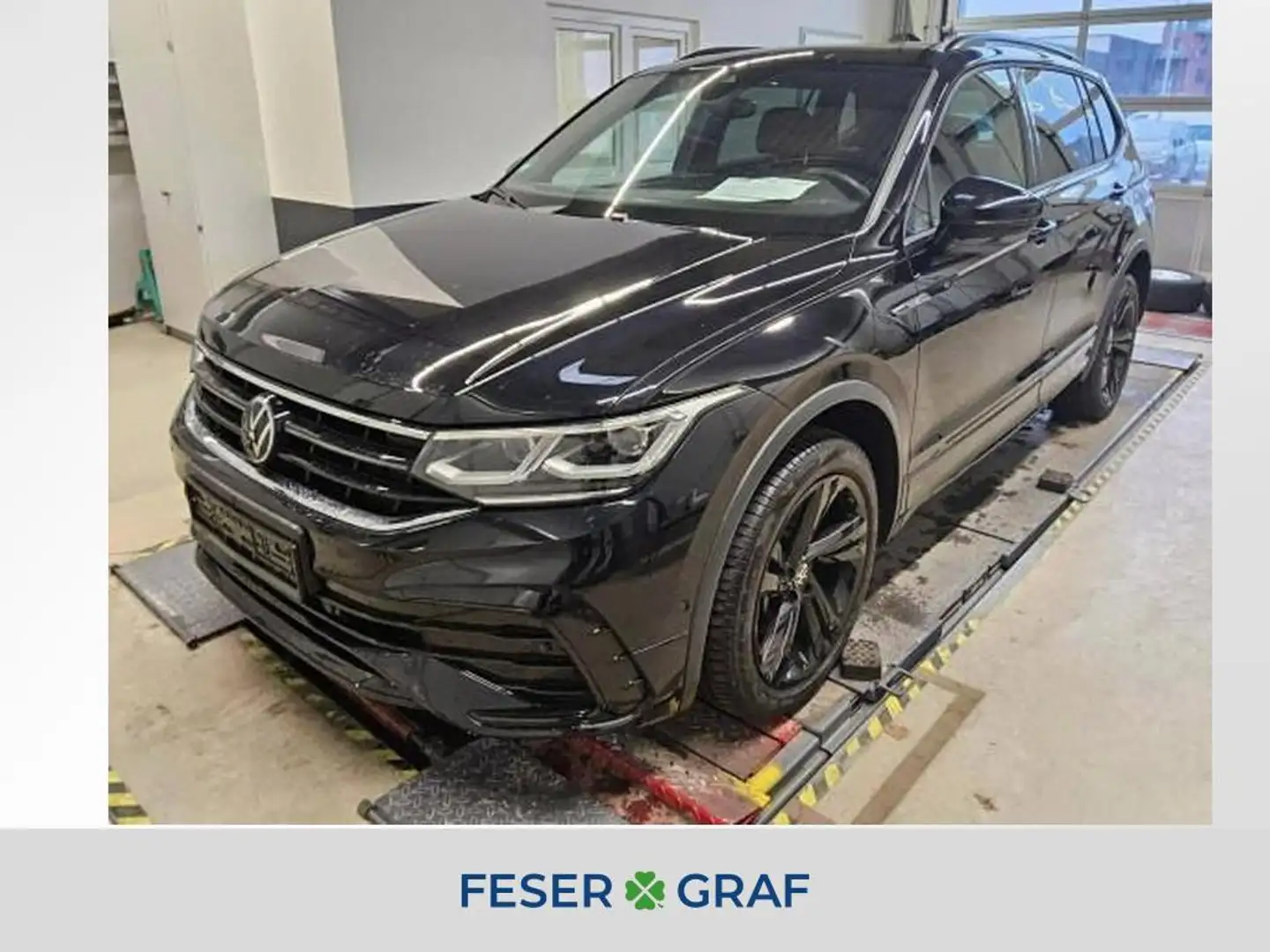 Volkswagen Tiguan Allspace TDi DSG R-LINE BlackStyle Pano. Schwarz - 1