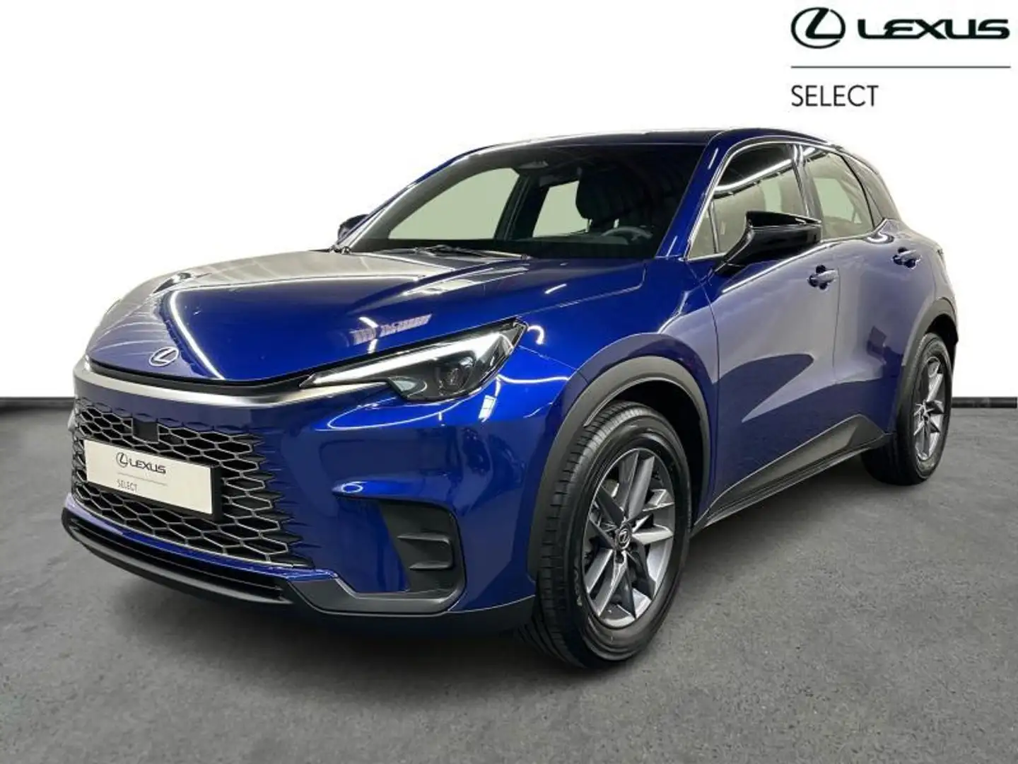 lexus lbx