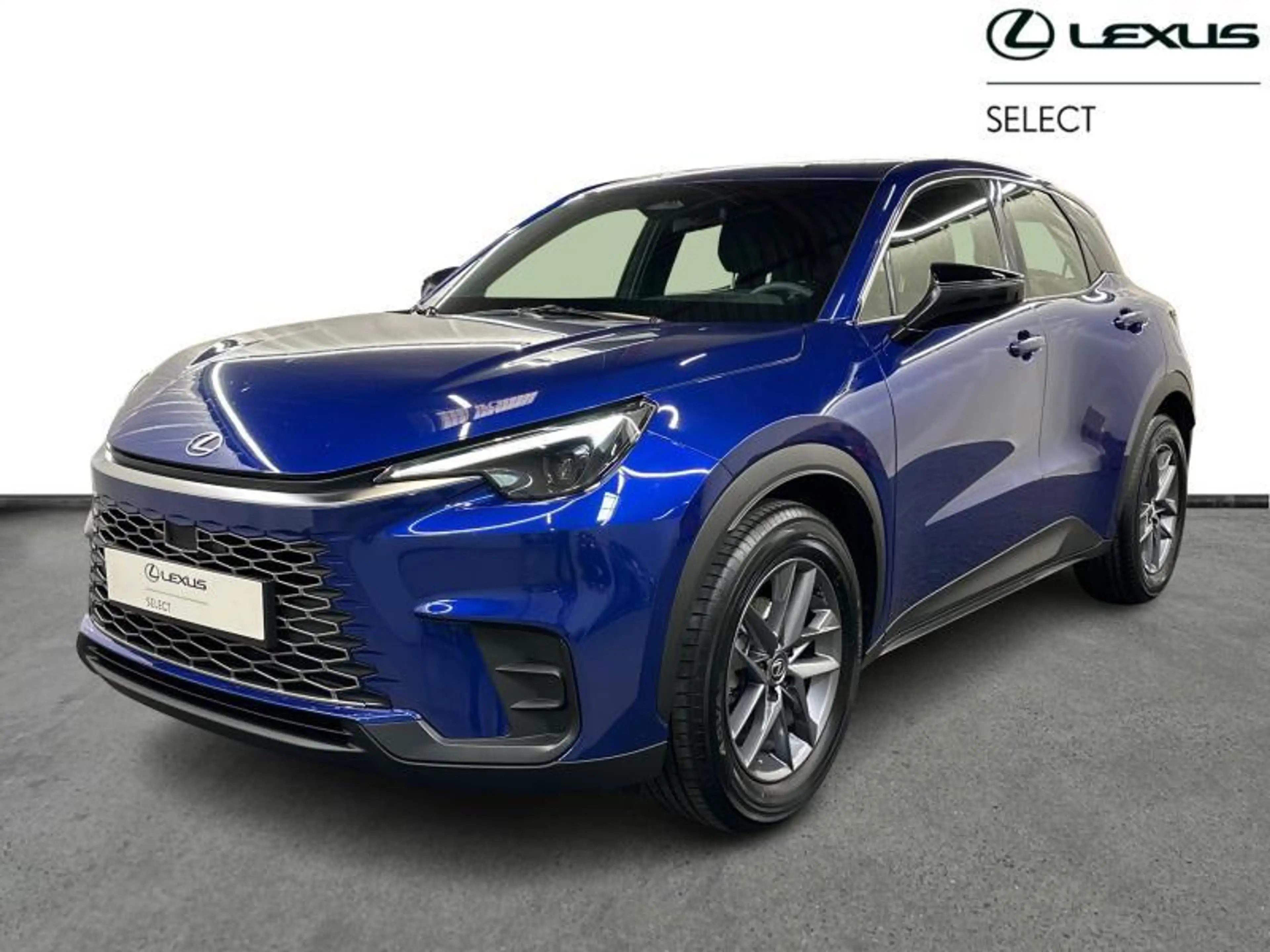 Lexus LBX Base