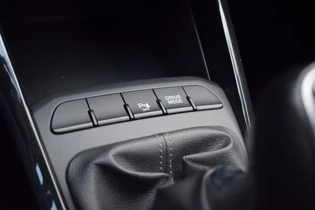 Kia Rio view 19
