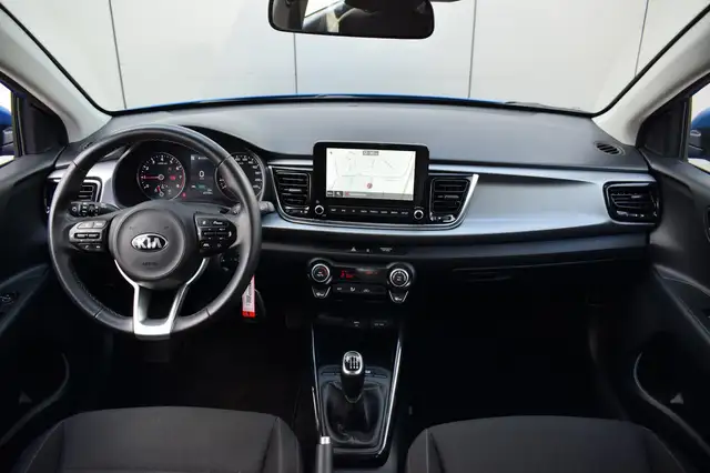 Kia Rio view 12