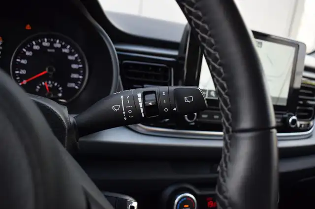 Kia Rio view 26