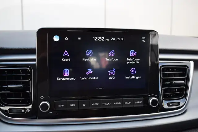 Kia Rio view 13
