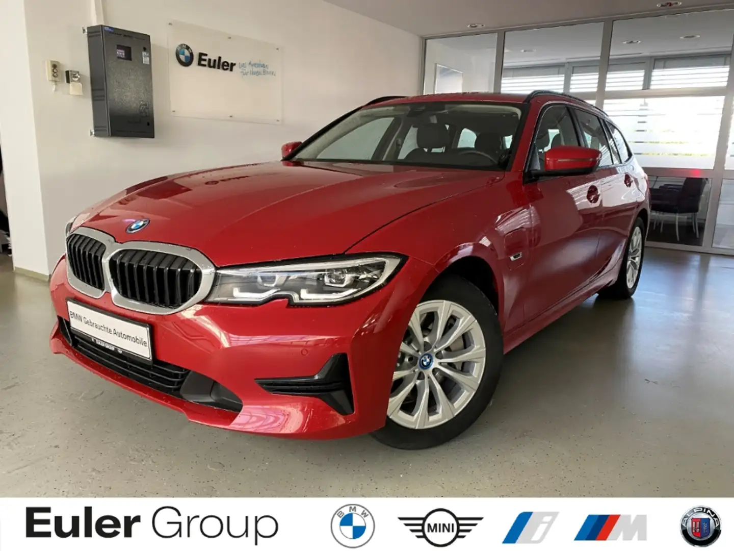 BMW 330 e Touring El. Panodach Panorama Navi Digitales Coc Rot - 1