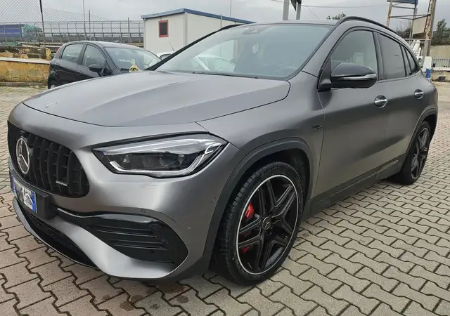 Mercedes-Benz GLA 35 AMG Race Edition 4matic auto