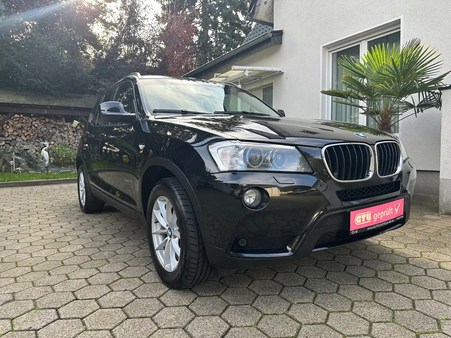 BMW X3 xDrive20d (F25) * Xenon * Panorama * Tüv NEU * Schwarz - 2