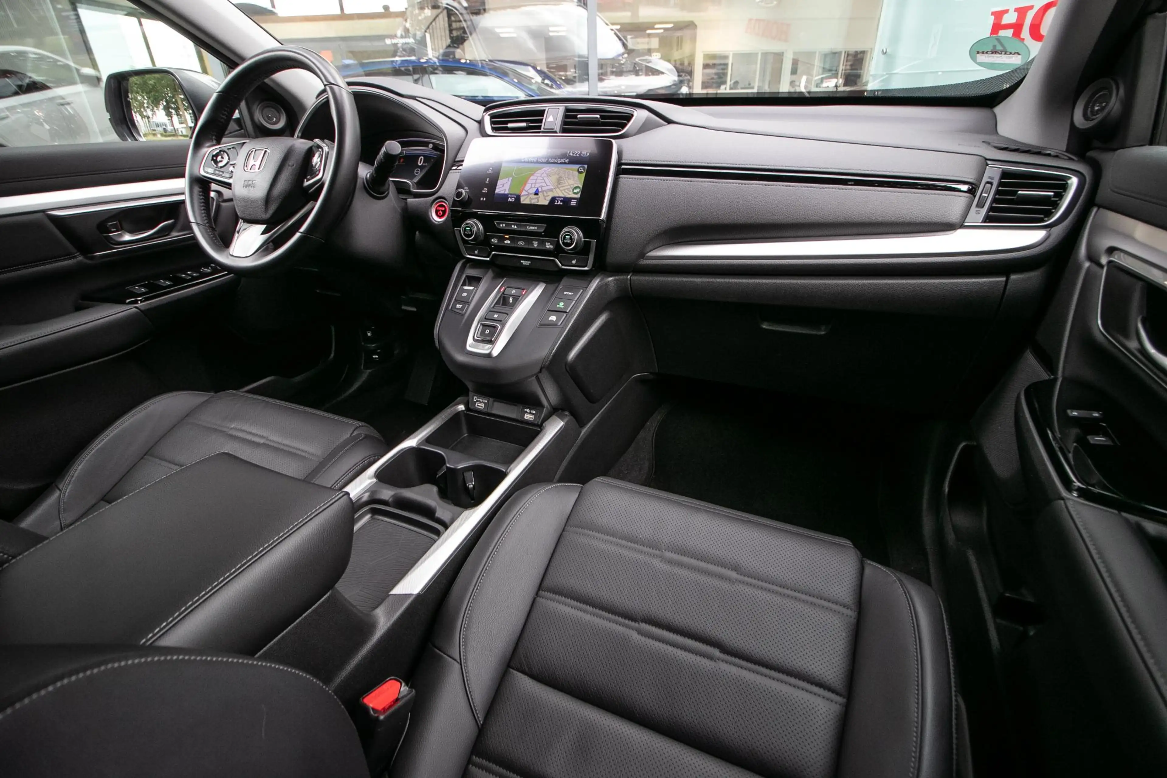 Honda CR-V 2.0 Hybrid Lifestyle — photo 4
