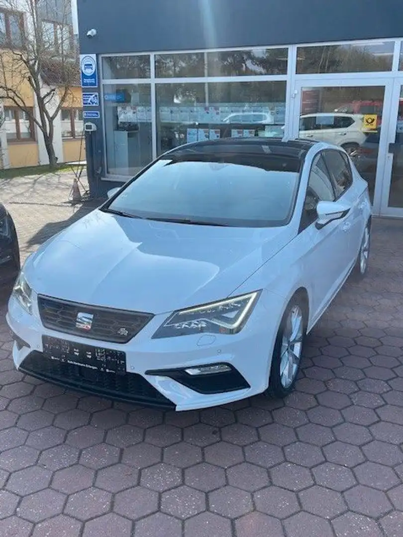 SEAT Leon FR, DSG, Navi, BlackMatt, Full Link Weiß - 1