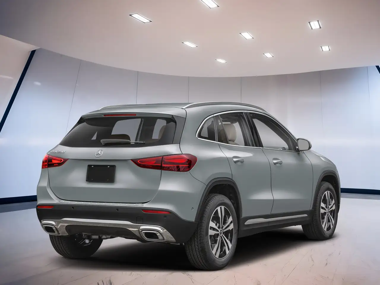 Mercedes-Benz GLA снимка Mercedes-Benz GLA