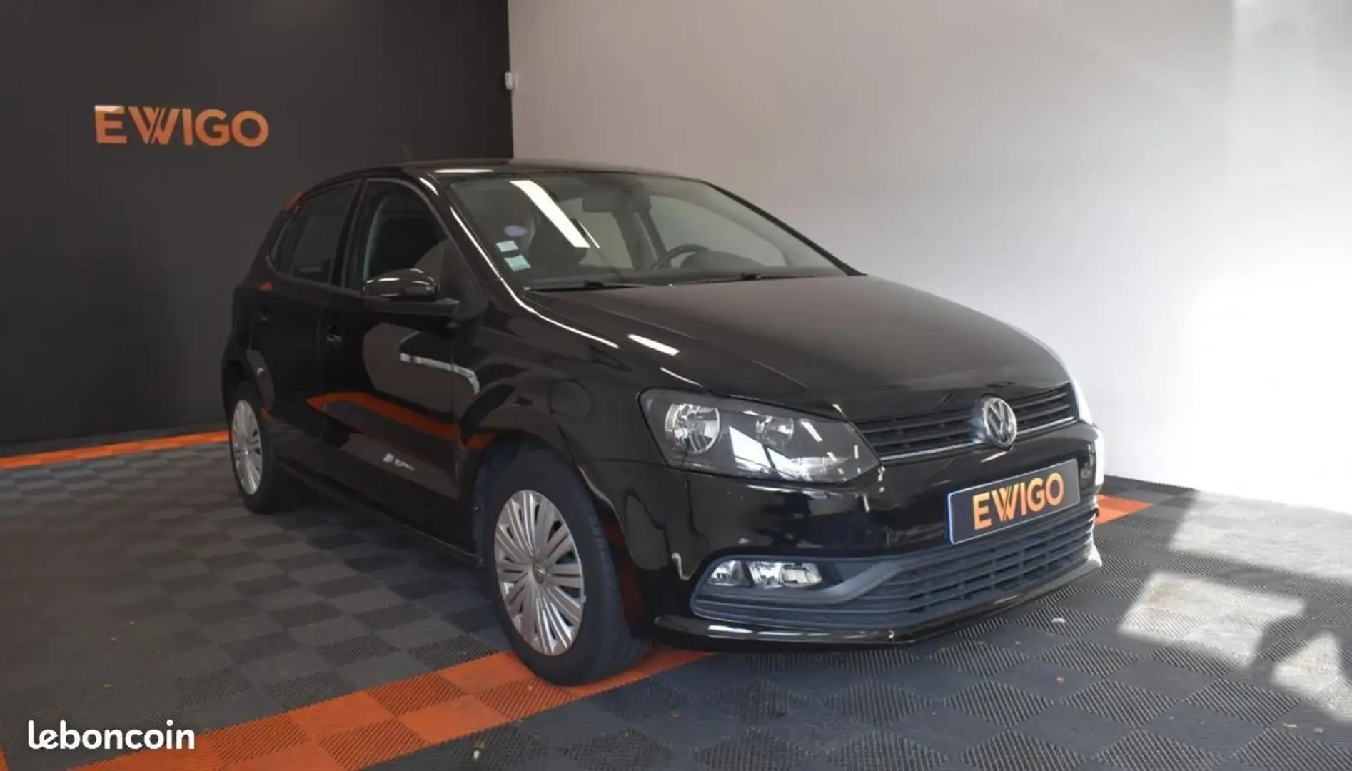 Volkswagen Polo 1.0 60ch TREND LINE SUIVI GARANTIE 6 A 60 MOIS Zwart - 1