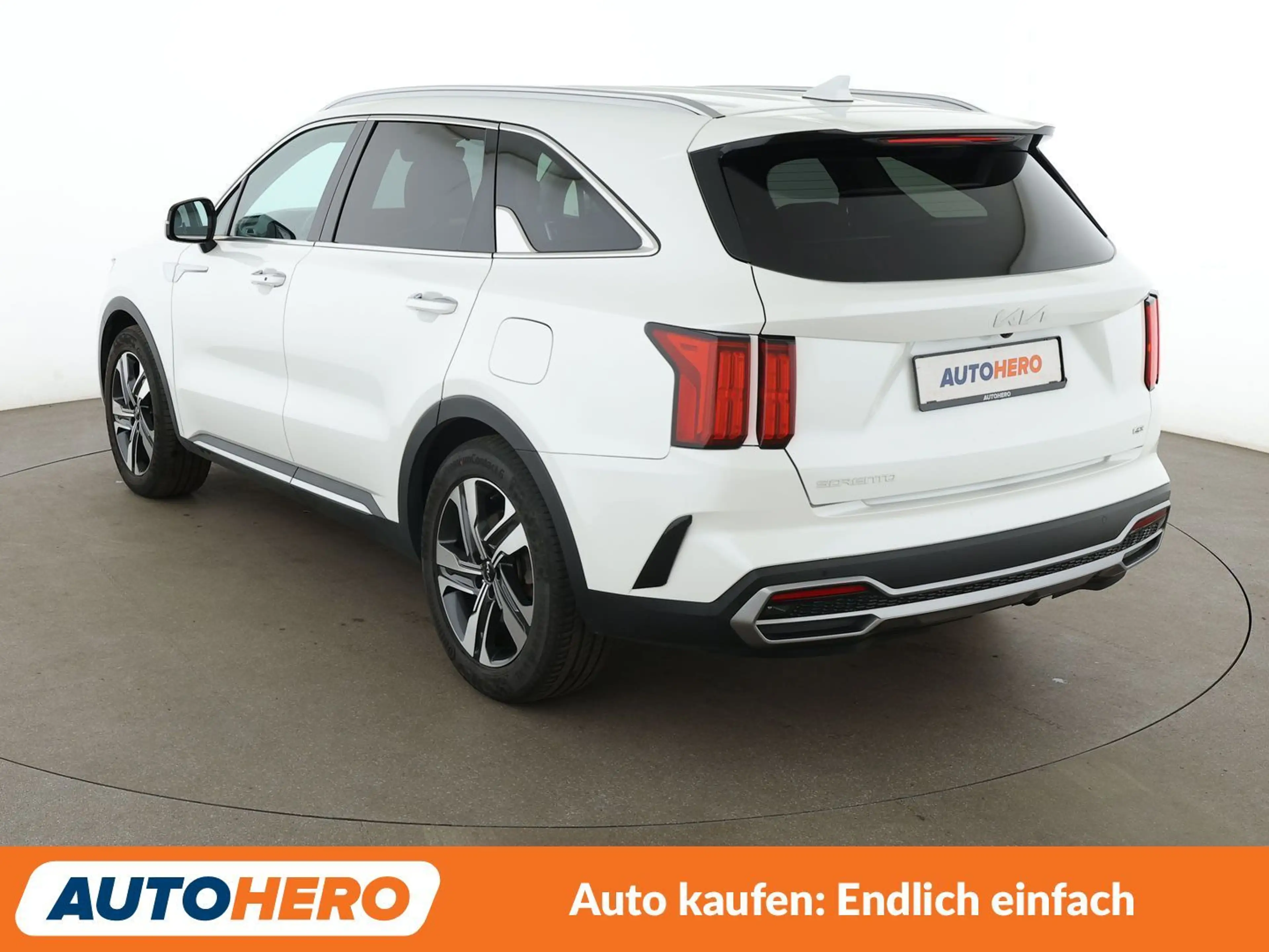 Kia Sorento 2.2 CRDi Spirit 4WD Aut*NAVI*LED*ACC*CAM*PDC*SHZ* — photo 3
