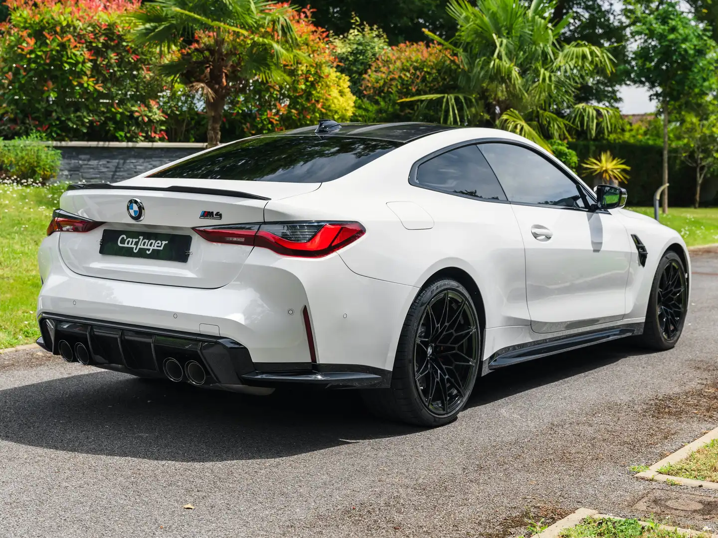 BMW M4 Coupé 510 ch Pack Competition Blanc - 2