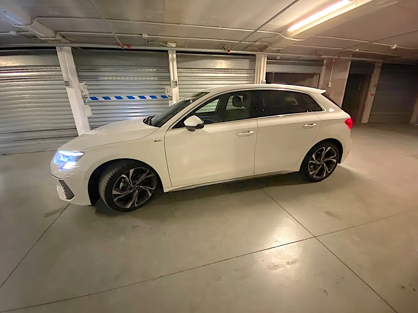 Audi A3 IV 2021 Sportback 2.0 tdi S line edition s-tronic Bianco - 1