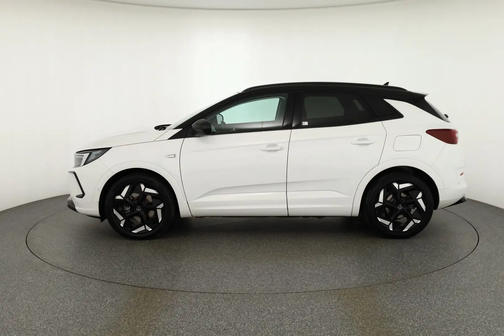 Opel Grandland GSe AWD 1.6 Aut. LED ACC Navi Kamera Weiß - 2