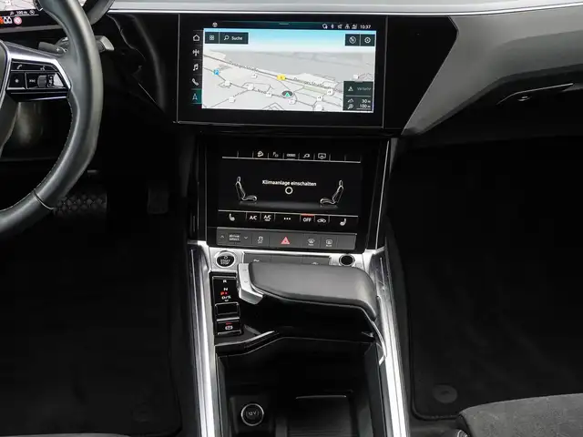 Audi Q8 E-Tron view 12