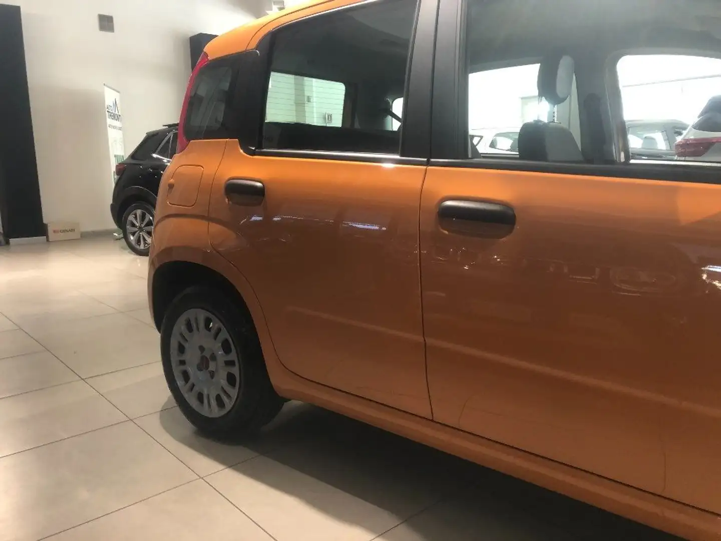 Fiat Panda 1.0 FireFly S&S Hybrid NEOPATENTATI Orange - 2