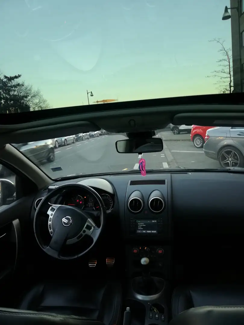 Nissan Qashqai+2 Qashqai 2 2.0 dCi 2WD Tekna Full option Noir - 2