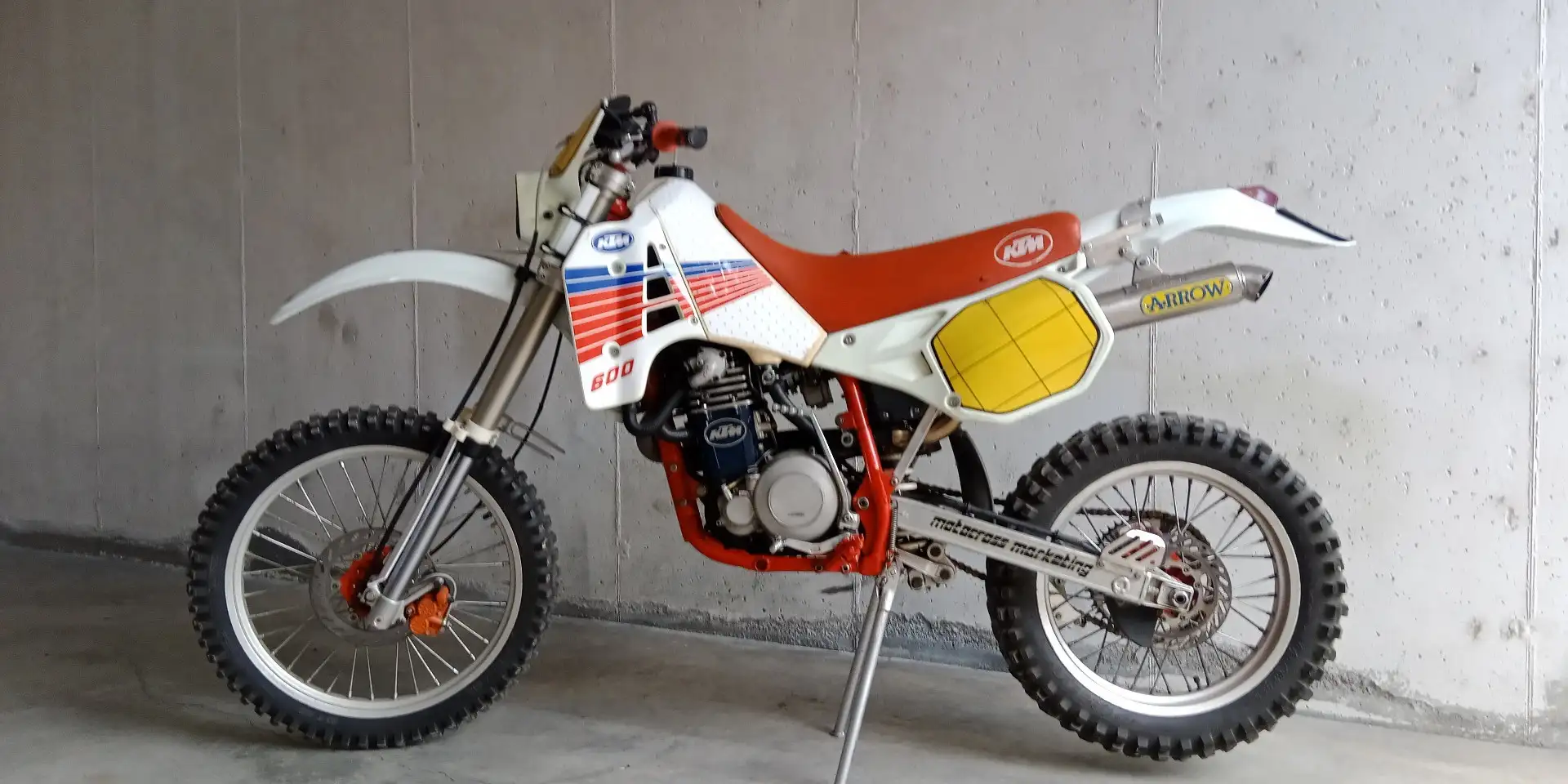 KTM 600 LC 4 Regolarità Bílá - 1
