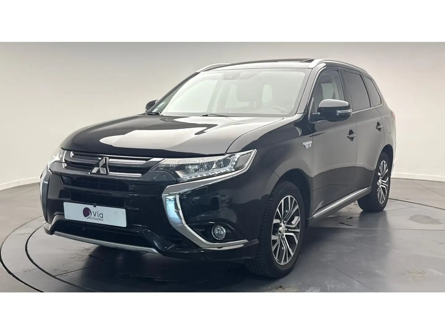 Mitsubishi Outlander Phev 2.0 / Siege cuir Chauffant / Camera 360°/ Toit ouvrant / Hay - 1