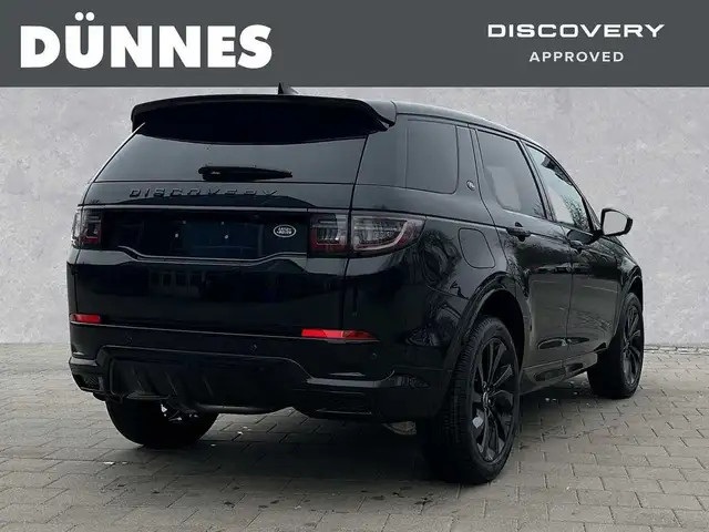 Land Rover Discovery Sport view 2