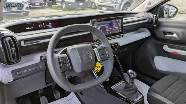 Citroen C3 view 8