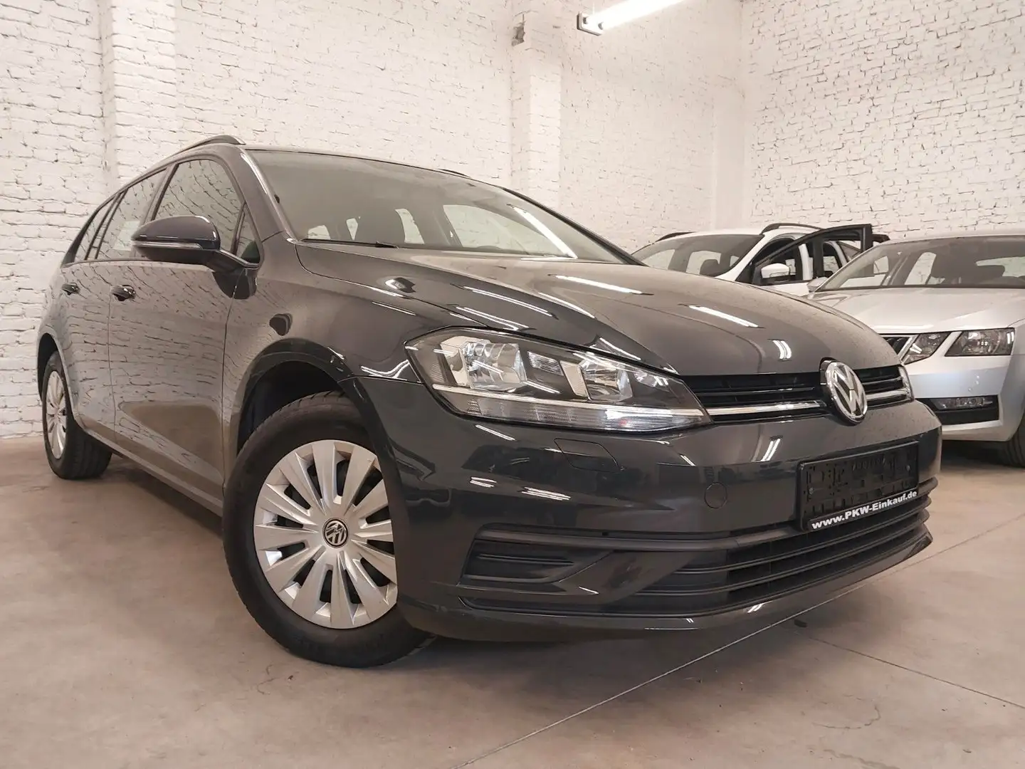Volkswagen Golf VII Variant 1.0 TSI Trendl. Sitzh. PDC AHZV Grau - 1