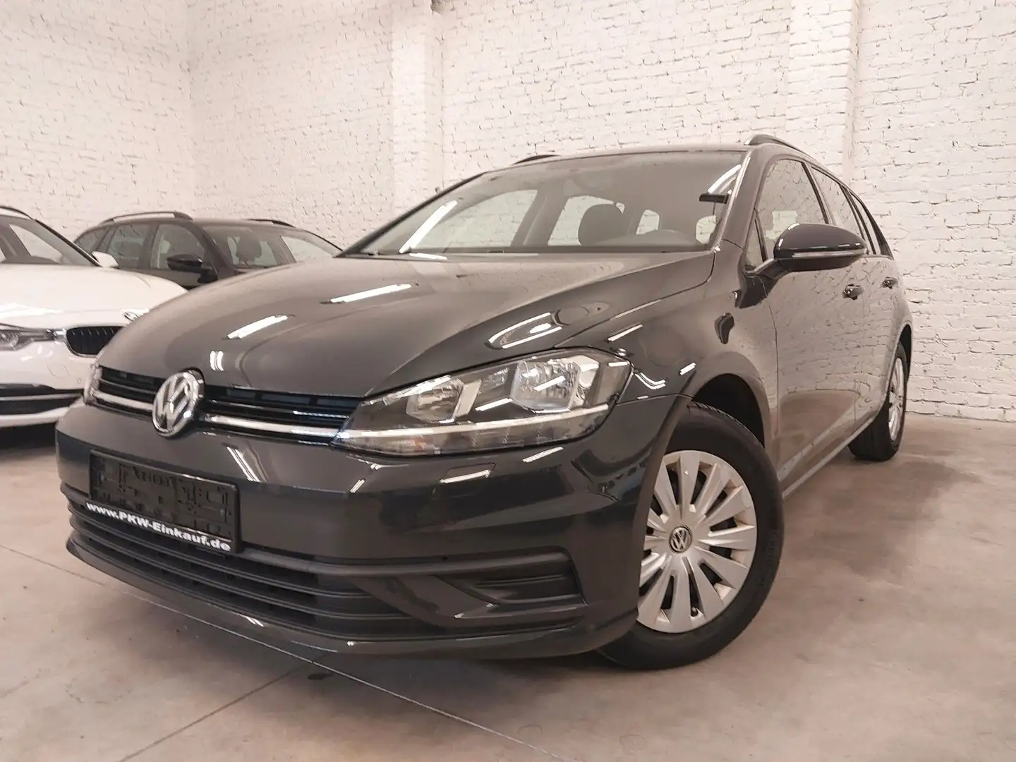Volkswagen Golf VII Variant 1.0 TSI Trendl. Sitzh. PDC AHZV Grau - 2
