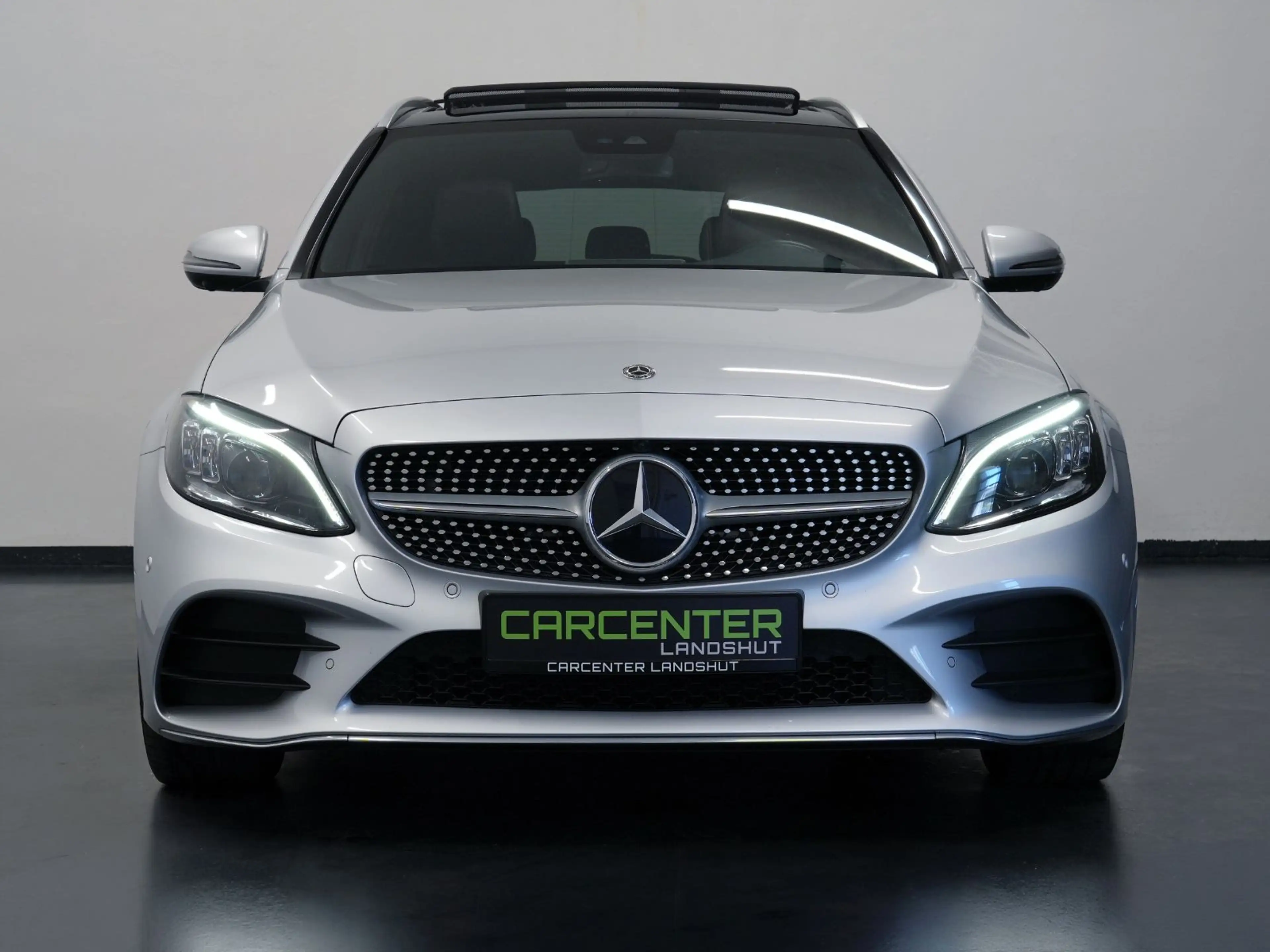 Mercedes-Benz C 300 AMG-LINE VIRTUAL/PANO/BURMESTER/360°/ACC — photo 5