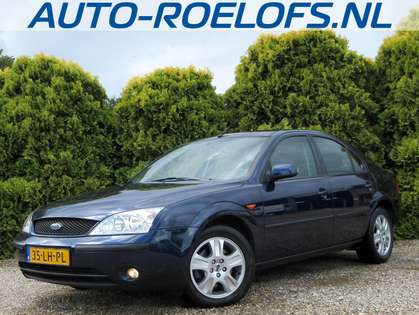 Ford Mondeo 2.0-16V Ghia Automaat *Zeer netjes*