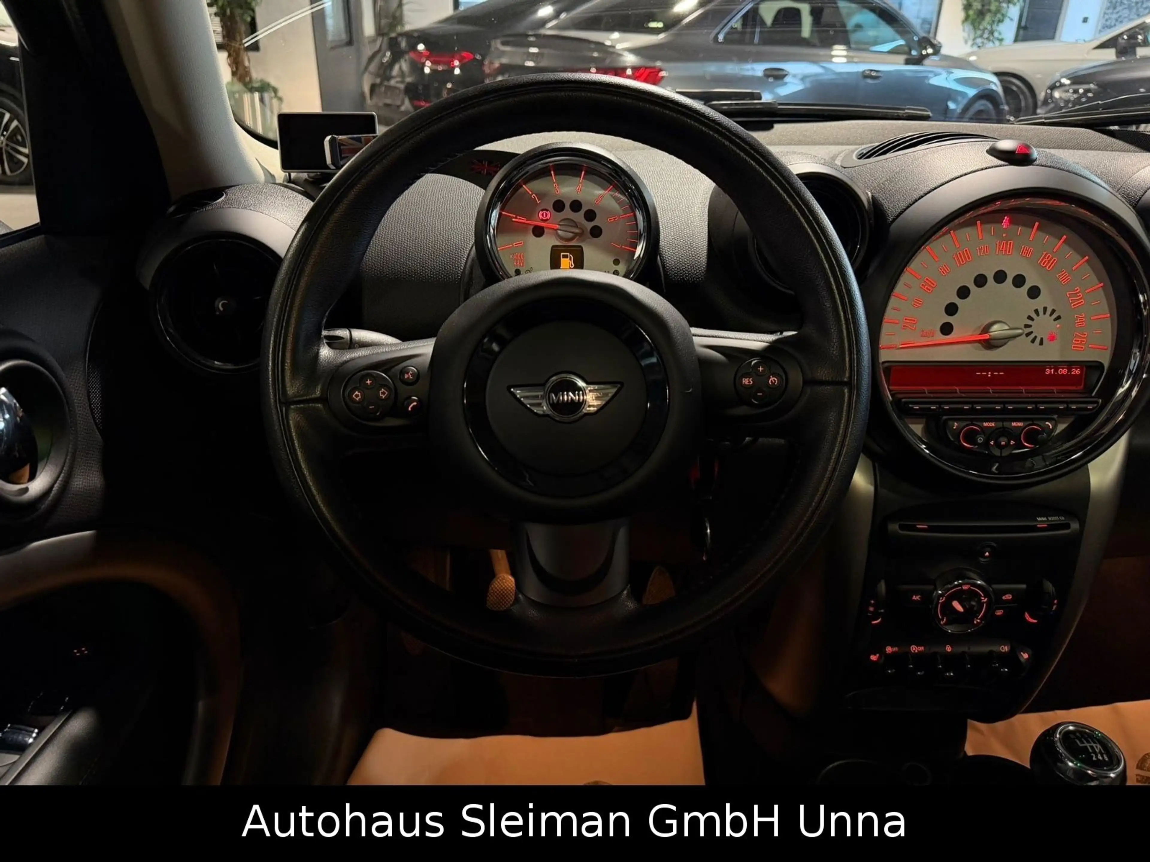 MINI Cooper Countryman COOPER D Countryman Cooper D — photo 11