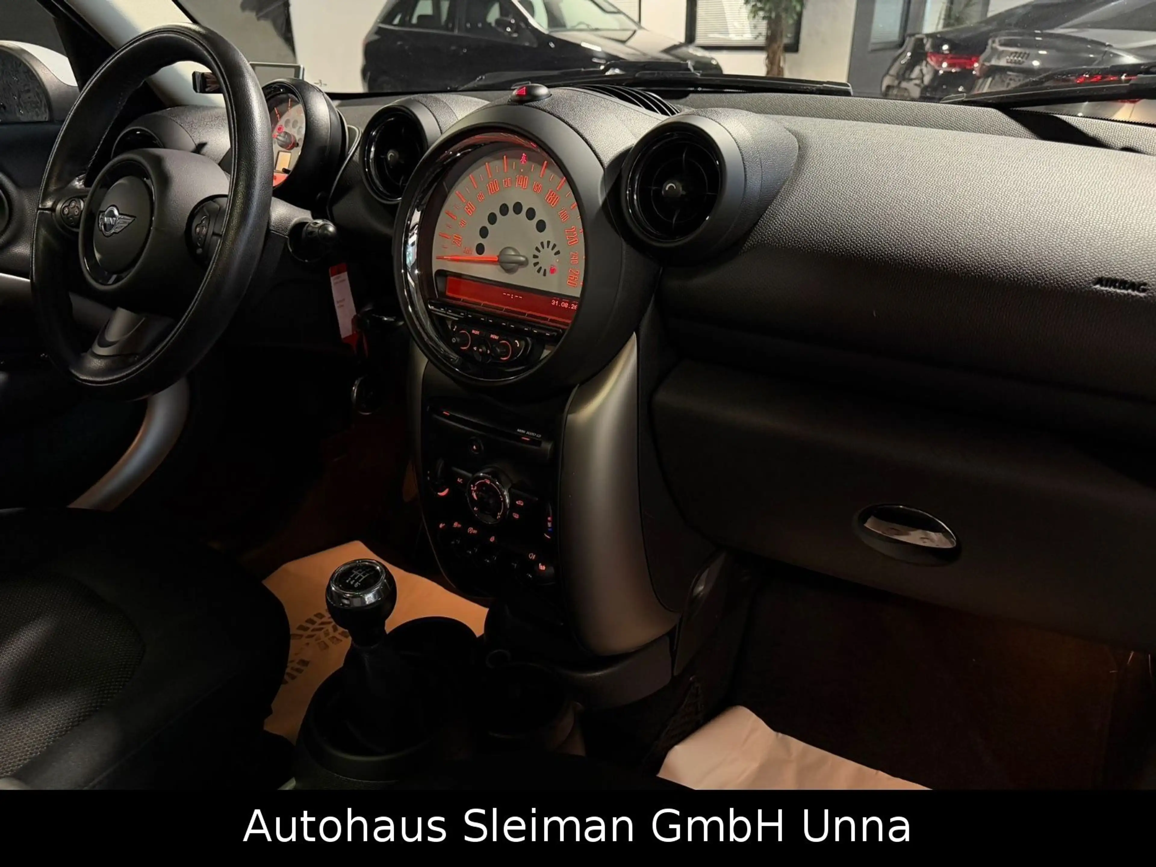 MINI Cooper Countryman COOPER D Countryman Cooper D — photo 14