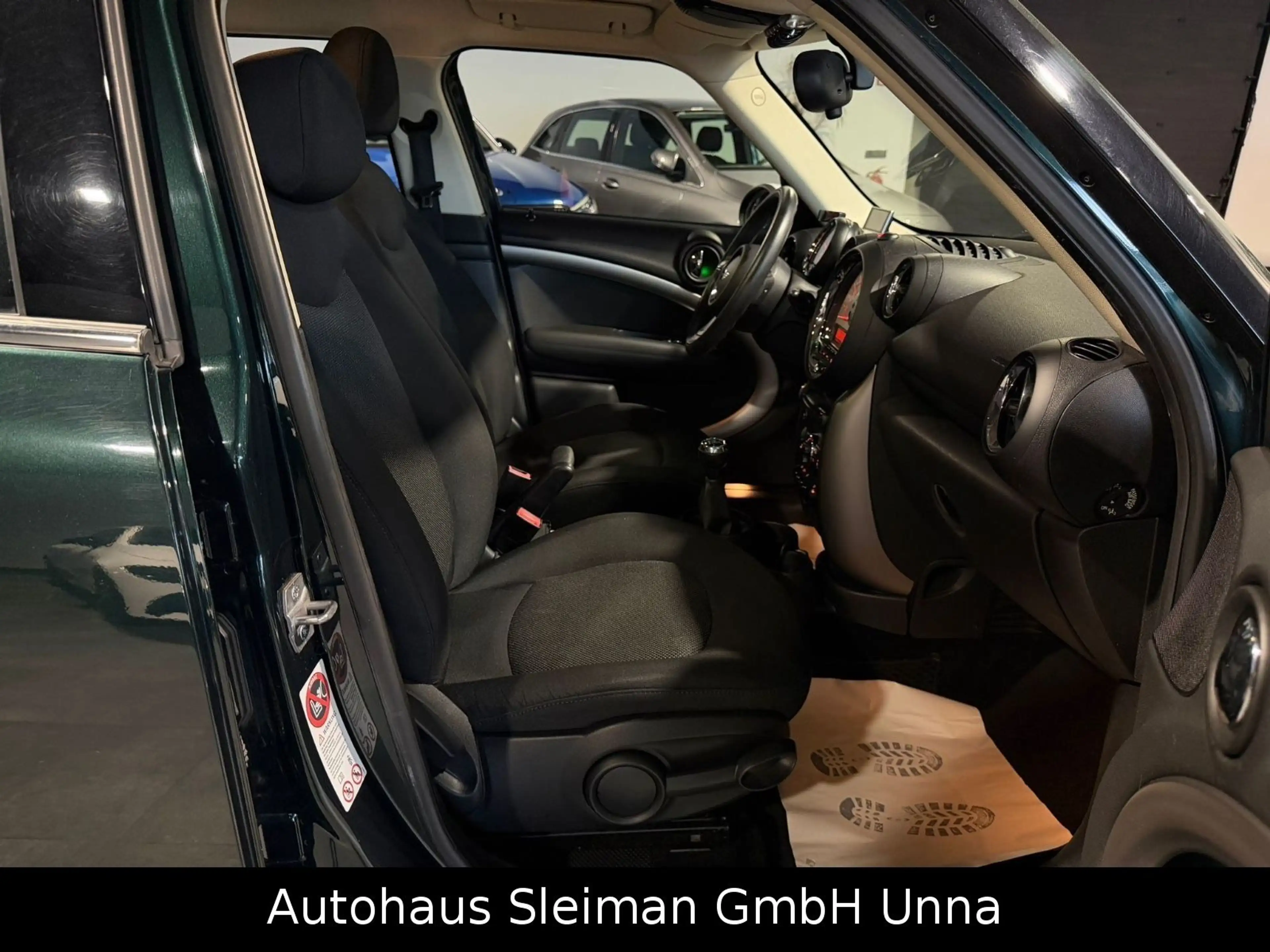 MINI Cooper Countryman COOPER D Countryman Cooper D — photo 13