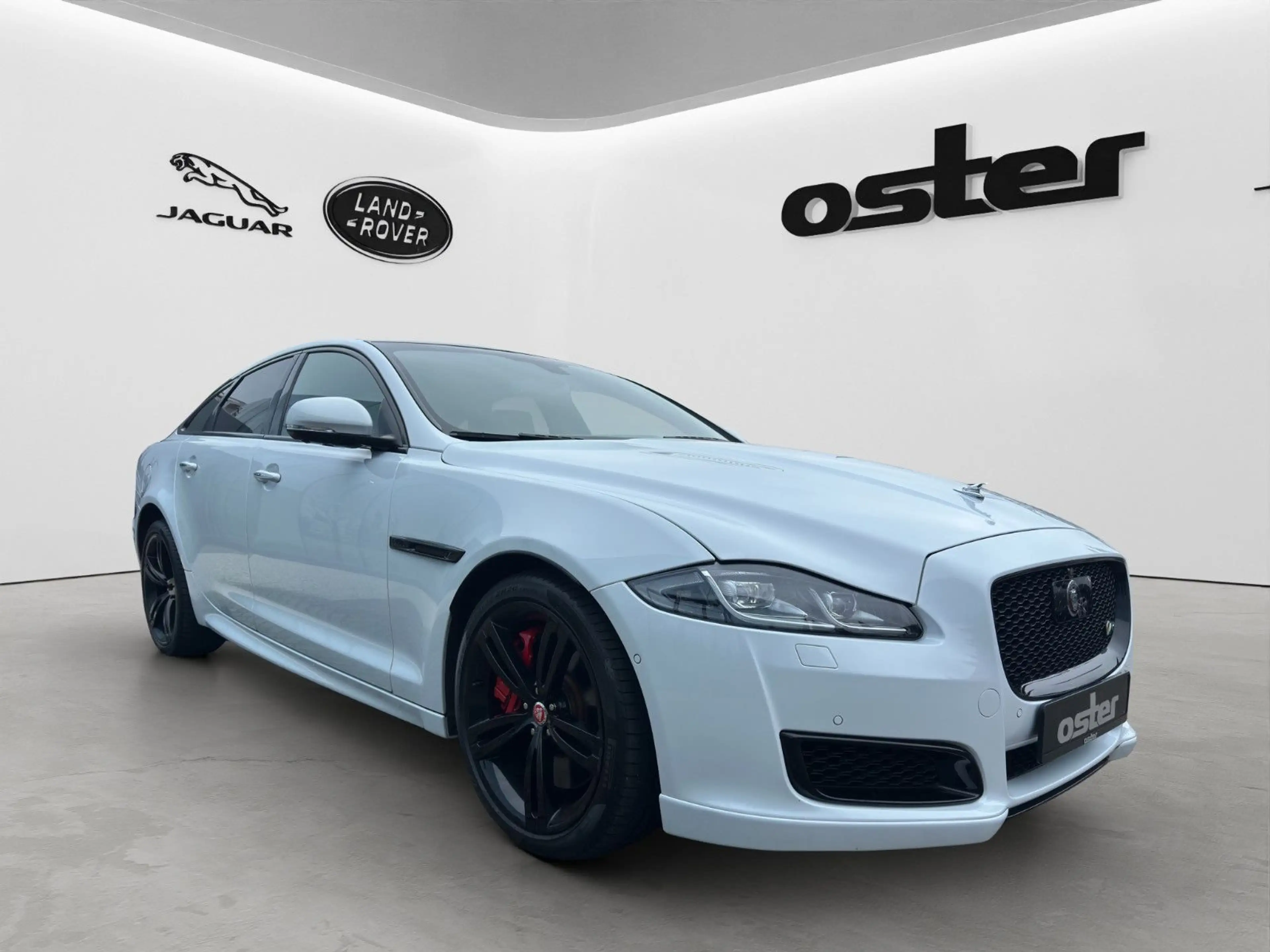 Jaguar XJR Digital-Tacho|Pano|Meridian|360°Kamera — photo 2