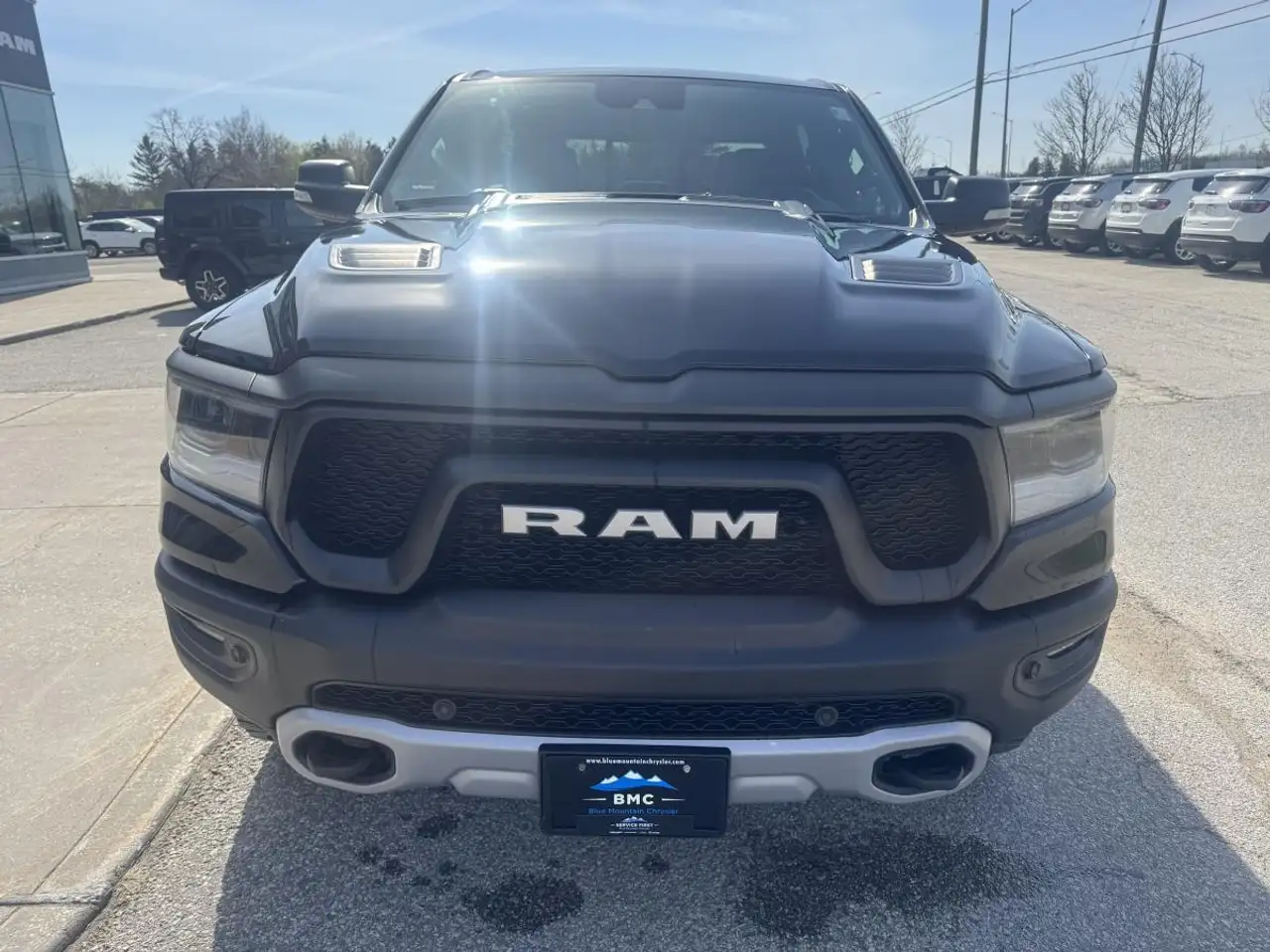 RAM 1500 снимка RAM 1500