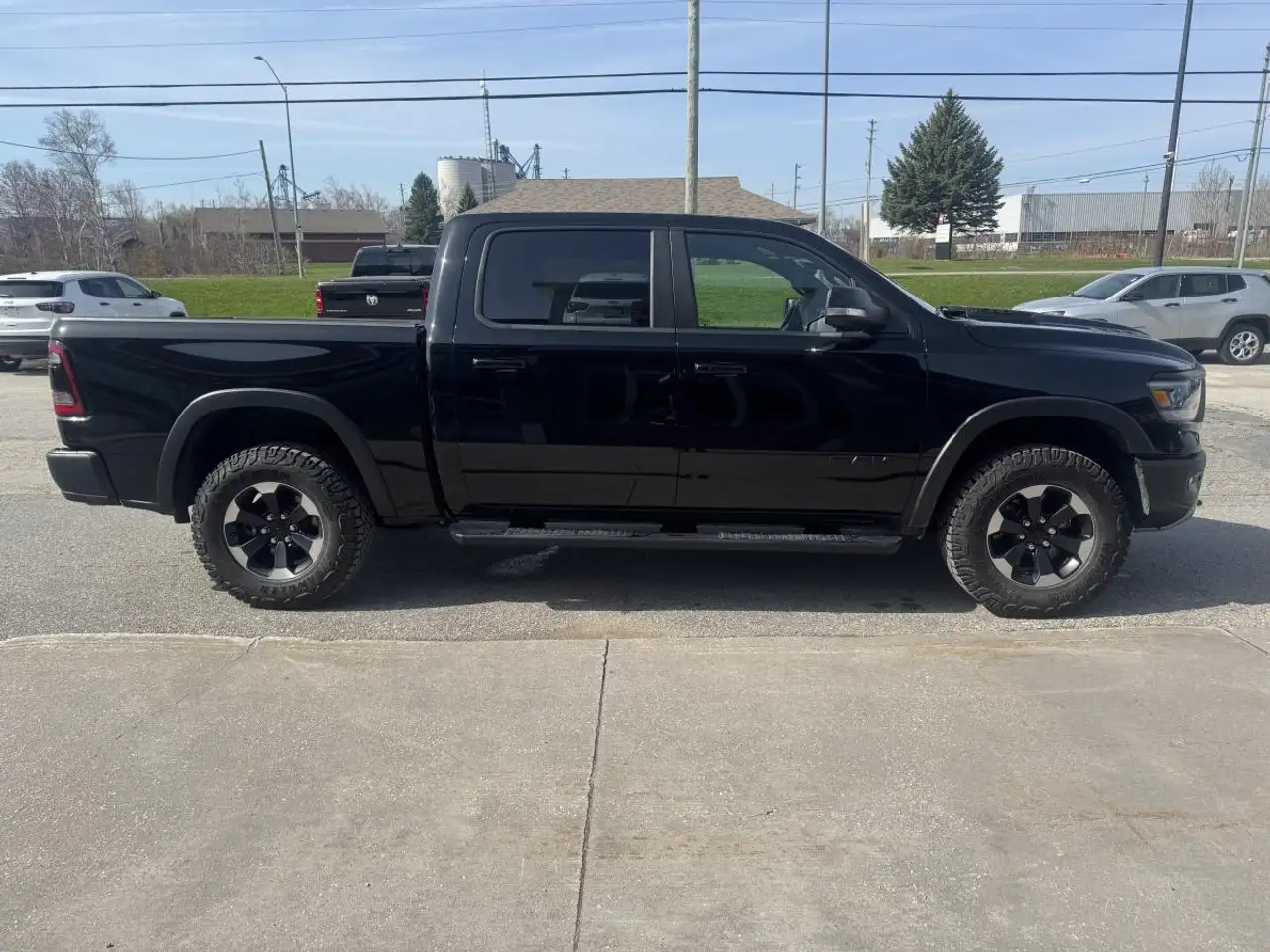 RAM 1500 снимка RAM 1500