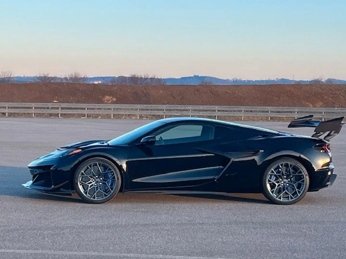 Corvette ZR1 Coupe 3LT  ZULASSUNGSFERTIG 2026 Schwarz - 1