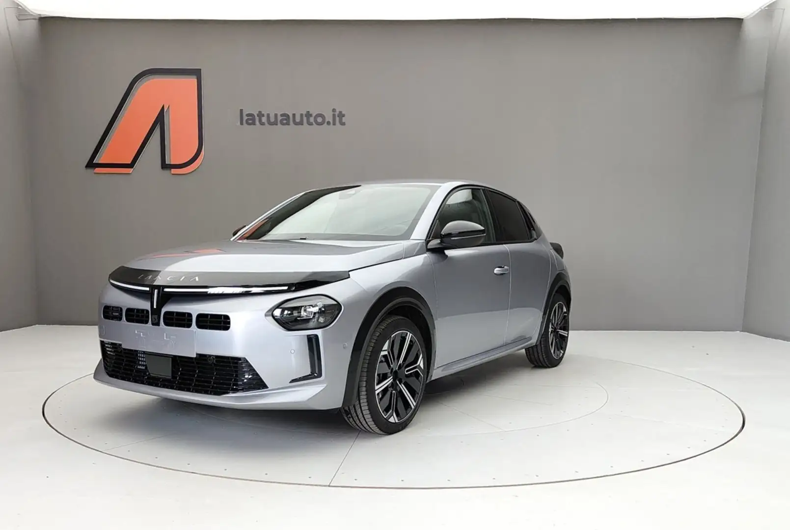 Lancia Ypsilon 1.2 HYBRID 110CV LX Gris - 2