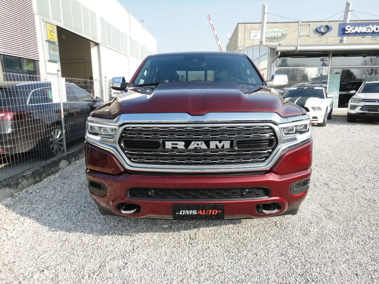 Dodge RAM 1500 5.7 GPL V8 Limited Chrome N1 Rouge - 2