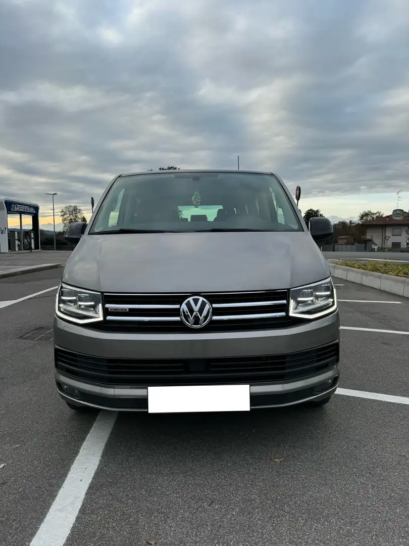 Volkswagen T6 Multivan 2.0 tdi Highline 204cv dsg - 1