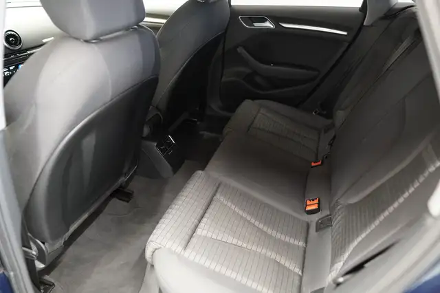Audi A3 view 16