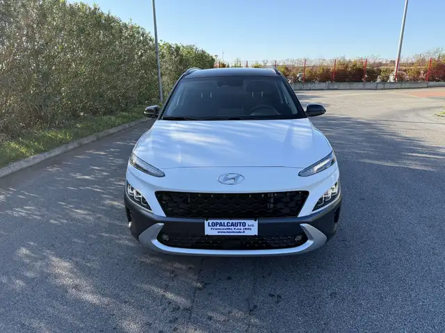 Hyundai KONA 1.6 crdi 48V Xline Style Pack 2wd 136cv imt; Solo 53000 KM ; Navi; Full Led; Pallette al Volante; Sensori Ant e Post;