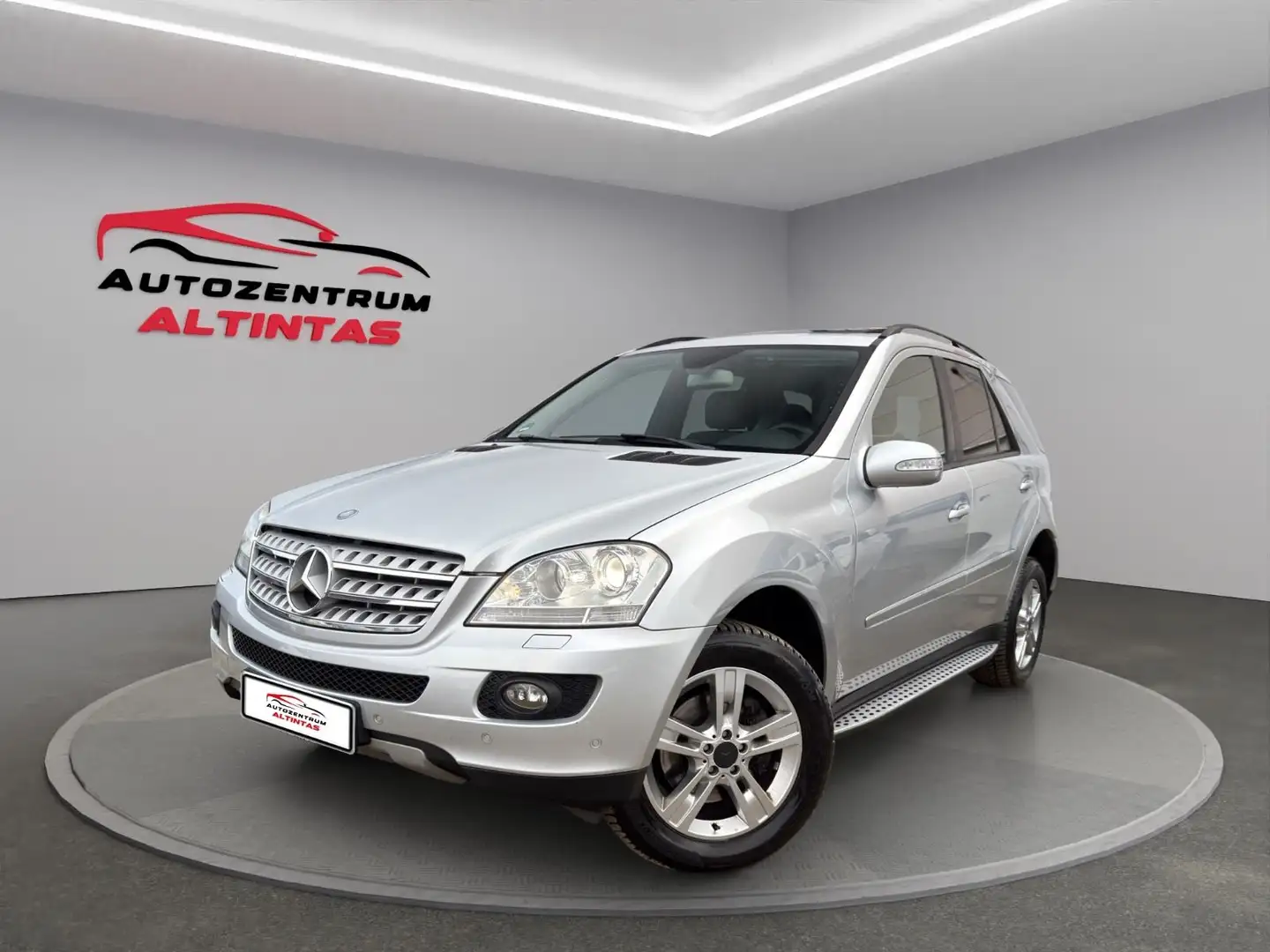 Mercedes-Benz ML 280 CDI 4-MATIC*ESHD*NAVI*XEN*LEDER*SHZ*TEMP. Silber - 1
