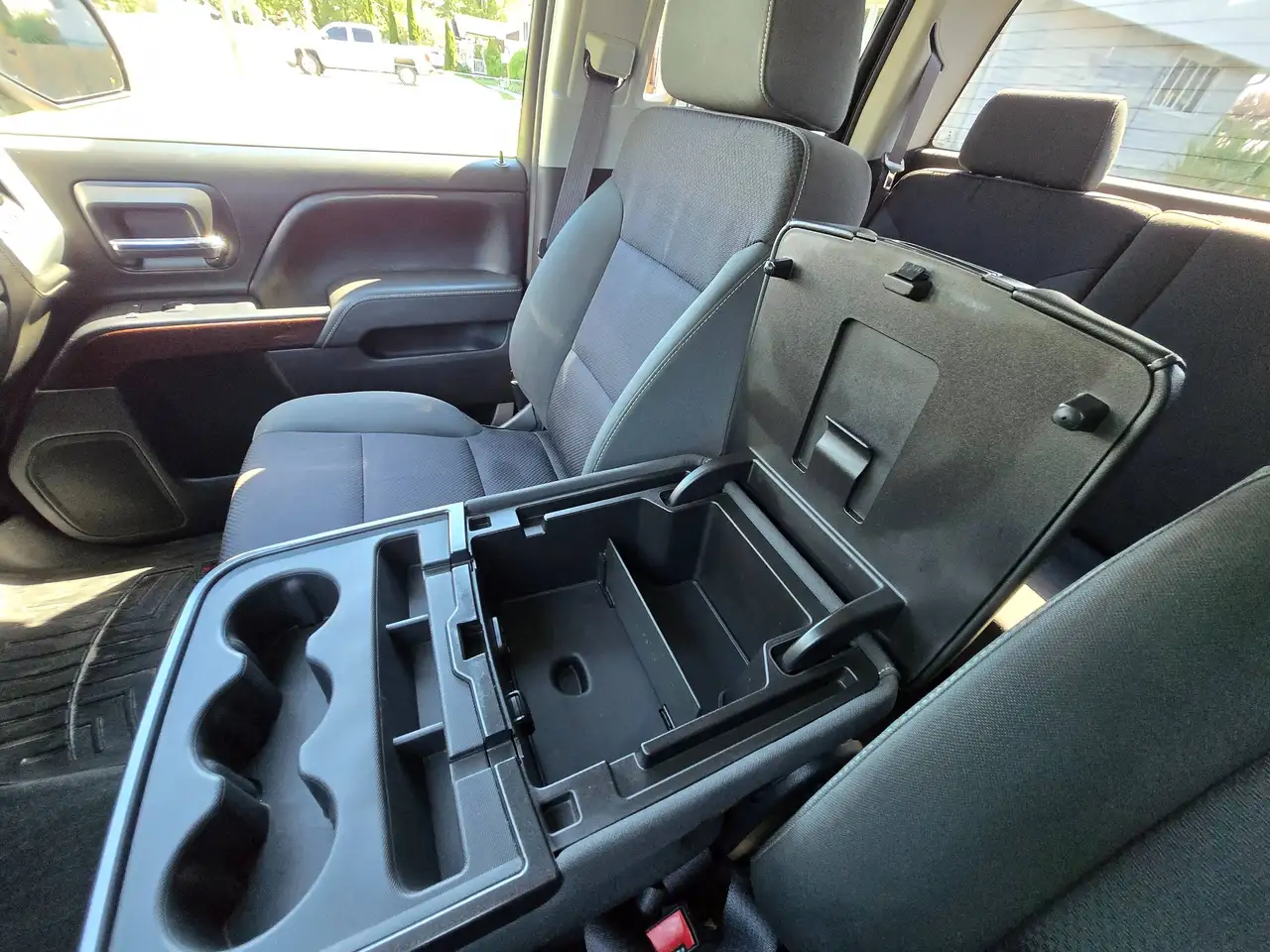 GMC Sierra 1500 photo GMC Sierra 1500