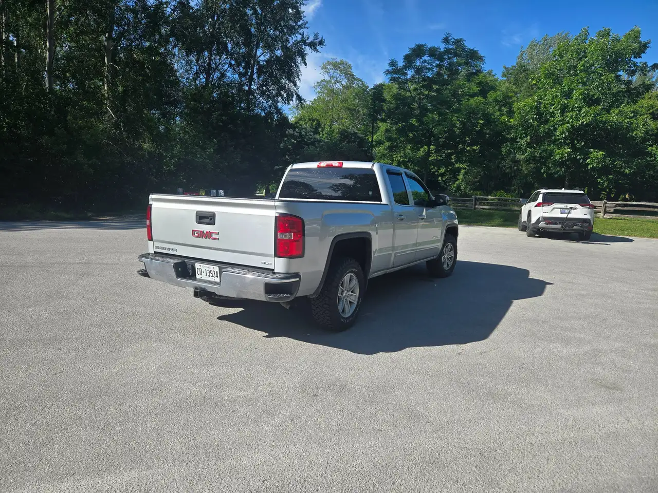 GMC Sierra 1500 photo GMC Sierra 1500