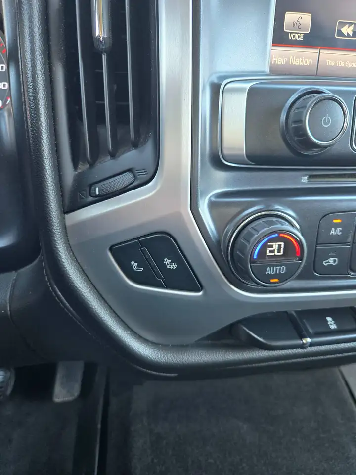 GMC Sierra 1500 photo GMC Sierra 1500