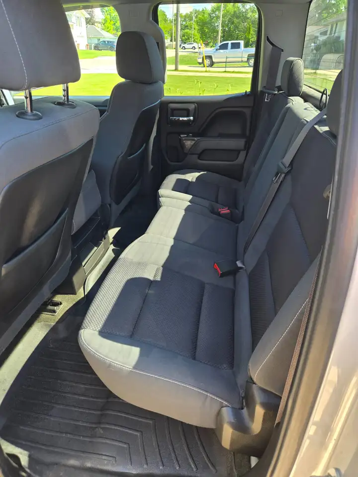 GMC Sierra 1500 photo GMC Sierra 1500
