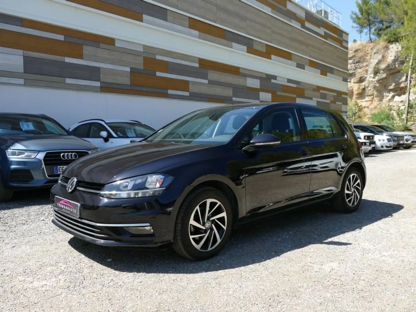 Volkswagen Golf VII 1.6 TDI 115 Ch IQ DRIVE BVM5 CARPLAY Noir - 1