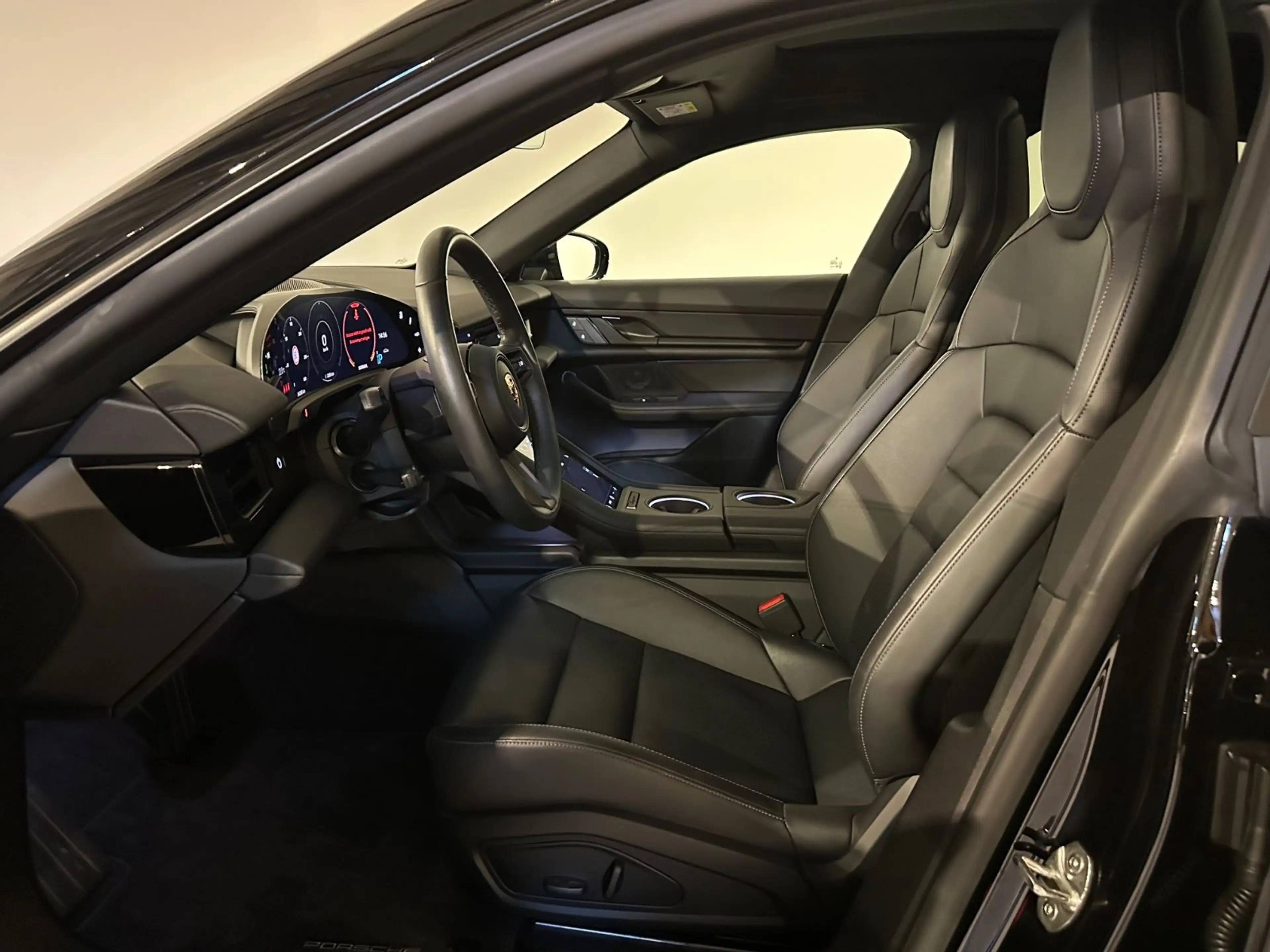 Porsche Taycan Cross Turismo 4 *Approved,Pano,BOSE,ACC* — photo 15