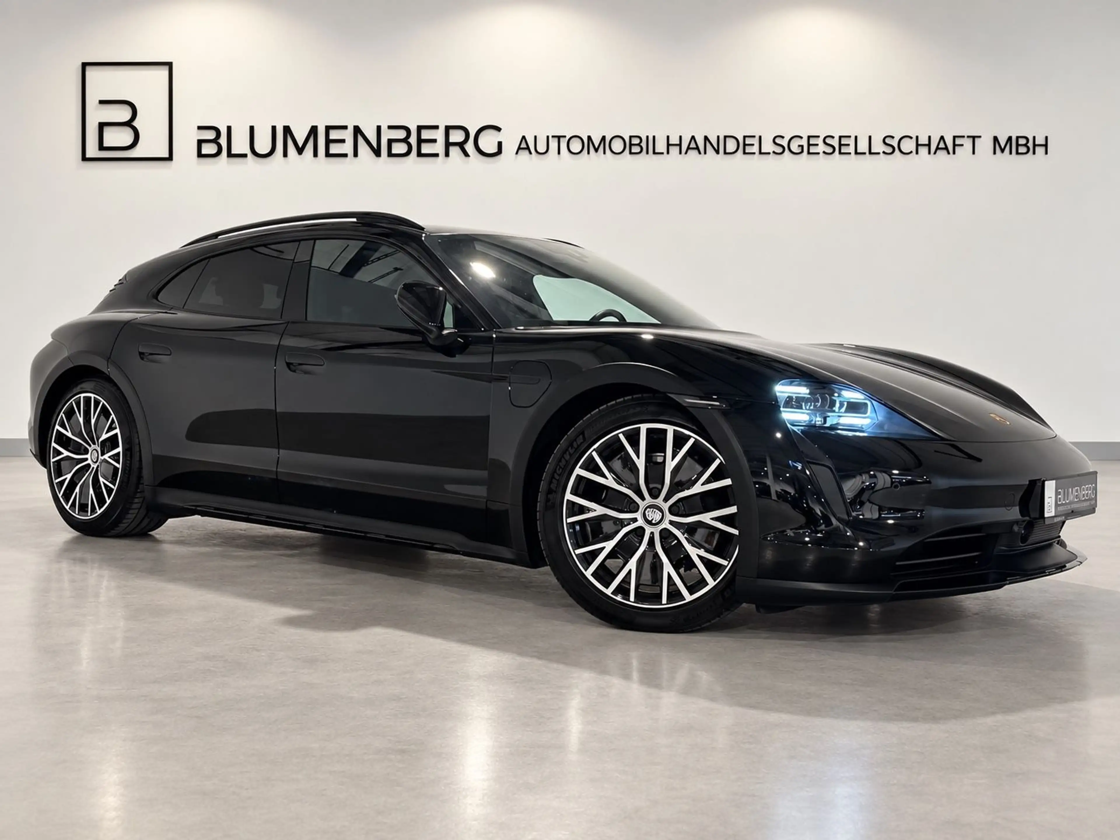 Porsche Taycan Cross Turismo 4 *Approved,Pano,BOSE,ACC* — photo 2